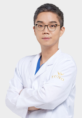 성형외과 전문의 김신영 KIM SHIN YOUNG